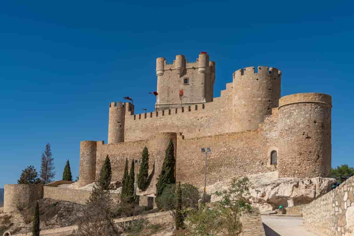 i castelli medievali più belli dell'italia