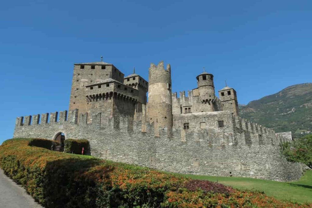 i castelli medievali più belli dell'italia