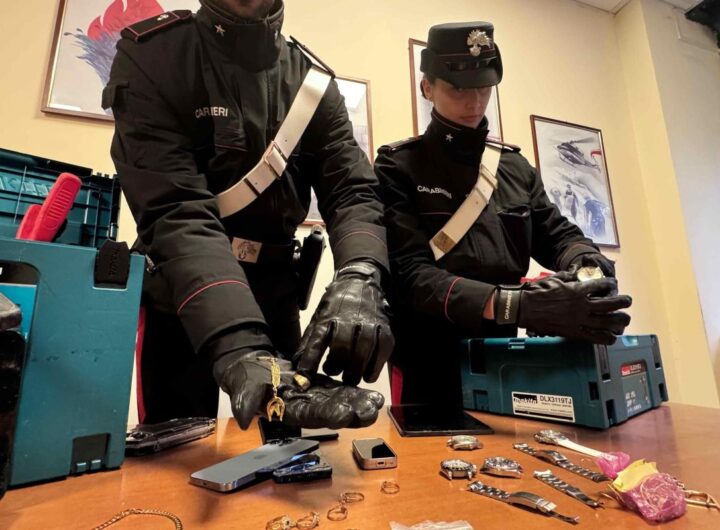 furti in casa di anziani a roma