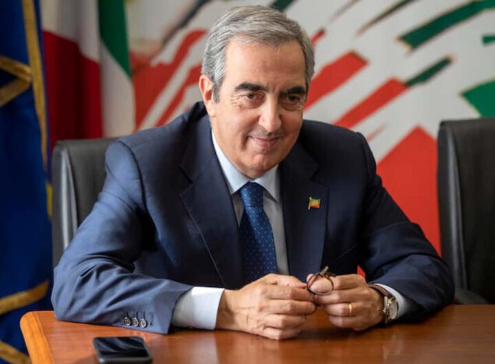 Bologna, Gasparri: gravissimo che sindaco del PD abbia criticato Forze dell'ordine