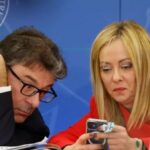 Il pianto della sinistra: Italia a pezzi, Istat smentisce, Renzi piange, Maggioni se la gode , nella foto giorgetti e meloni