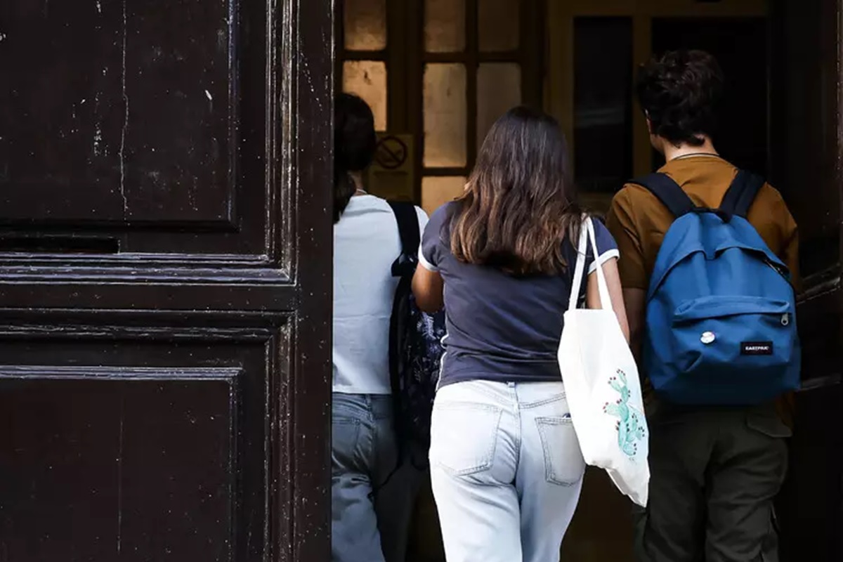 In gita solo con la media del 7, le decisione di un istituto tecnico di Ferrara. La preside: “Dobbiamo rispettare il budget”