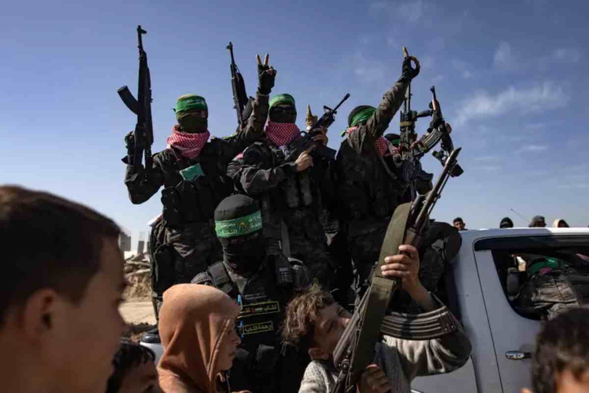 Vienna, scoperto arsenale di Hamas. Per il ministero dell’Interno austriaco “serviva per attentati contro istituzioni israeliane”