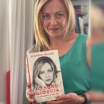 Giorgia Meloni ieri e oggi, dalla memoria del web emerge l’evoluzione di un politico di valore giorgia meloni prsenta Io sono Giorgia