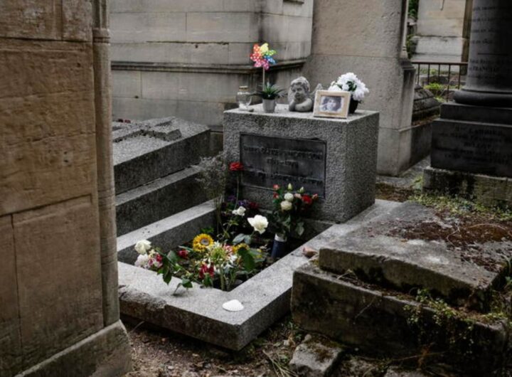 tomba jim morrison parigi