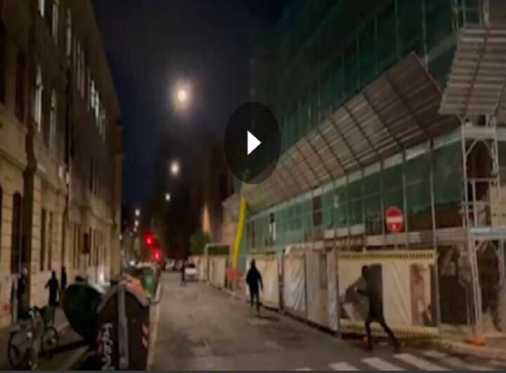 Il blitz aal liceo Righi di Roma