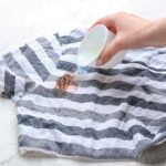 come togliere le macchie dai tessuti