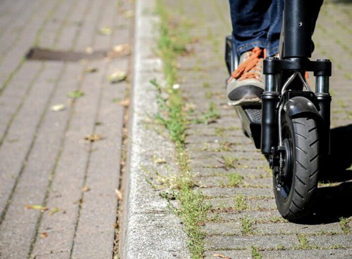 Un monopattino elettrico