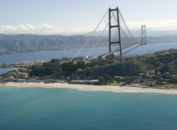 una veduta di come sarà il ponte sullo stretto