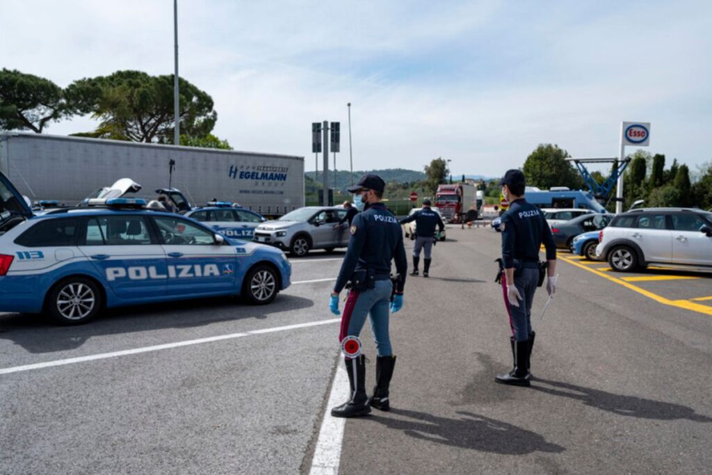 posto di blocco polizia