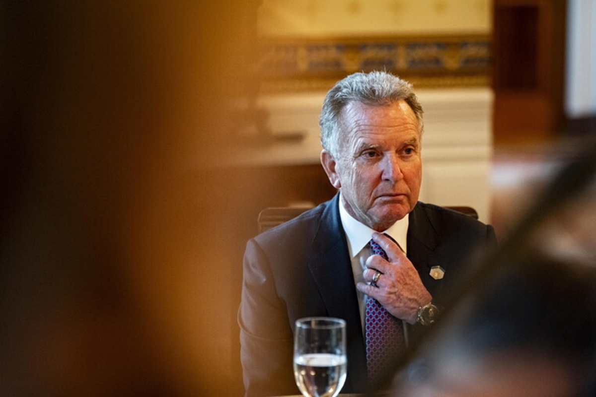 Le notizie del giorno, Cremlino: “Witkoff a Mosca la prossima settimana. Guerra finita entro il 2025? Ci piacerebbe”. Taiwan: “Cina accelera preparativi per l’azione di forza”