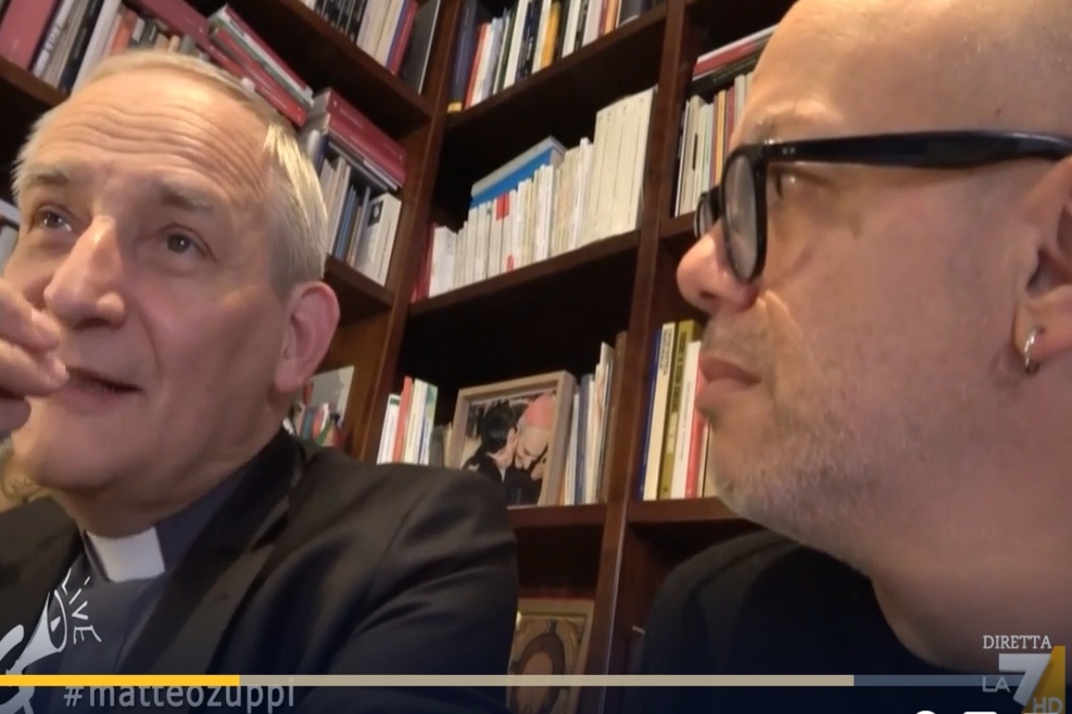 Aprire il sinodo ai gay? Il cardinale Zuppi a Propaganda Live: “Tutti sono figli nostri”