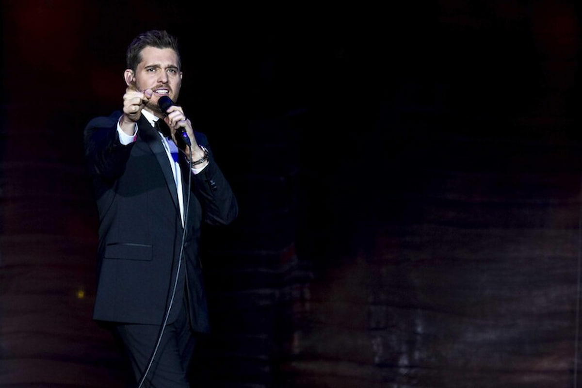 Papa Leone al concerto con i poveri, il cantante canadese Michael Buble’ ha cantato l’Ave Maria per lui