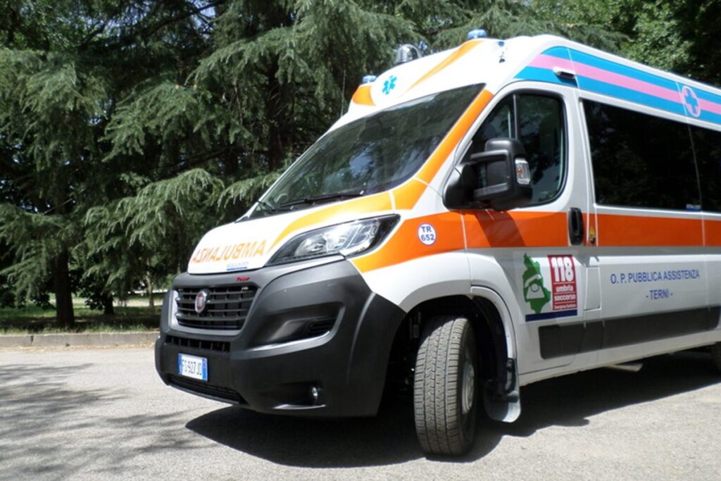 Un'ambulanza