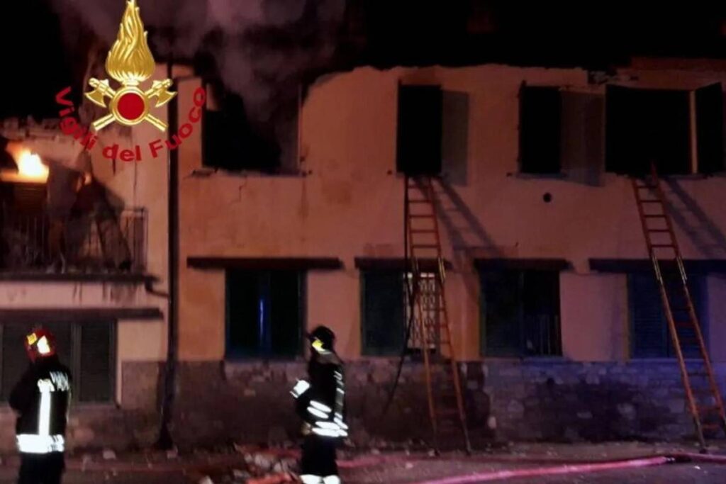 esplosione in una palazzina a barberino