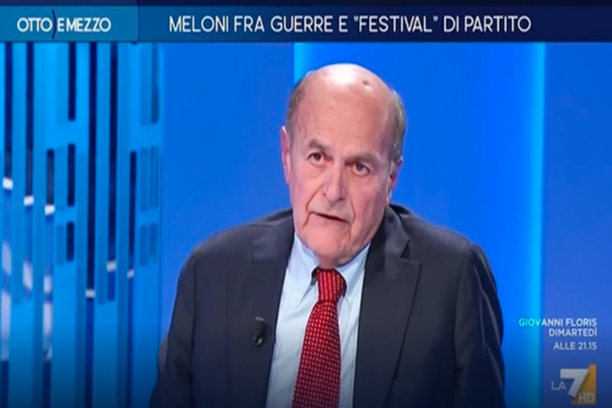 Cosa si dice in TV, Bersani: “L’Europa non ha forza per smontare piano USA”. Tremonti: “Dottrina del Cremlino è quella della Russia imperialista”. Bonelli: “Trump e Putin vogliono demolire l’Europa”