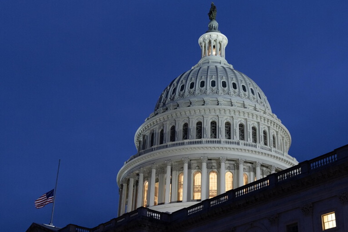 Il documento della Casa Bianca: “L’Europa rischia la cancellazione della civiltà. Se continuerà così il vecchio continente sarà irriconoscibile tra 20 anni”