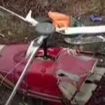 Elicottero distrutto al suolo