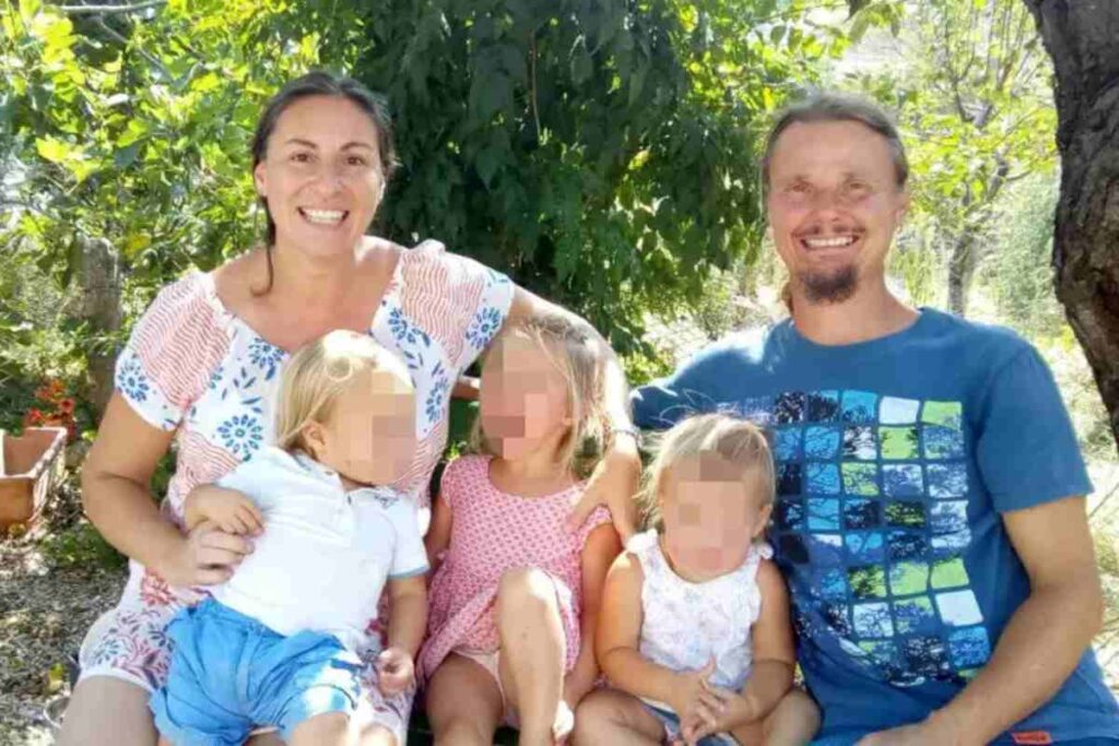 La famiglia nel bosco