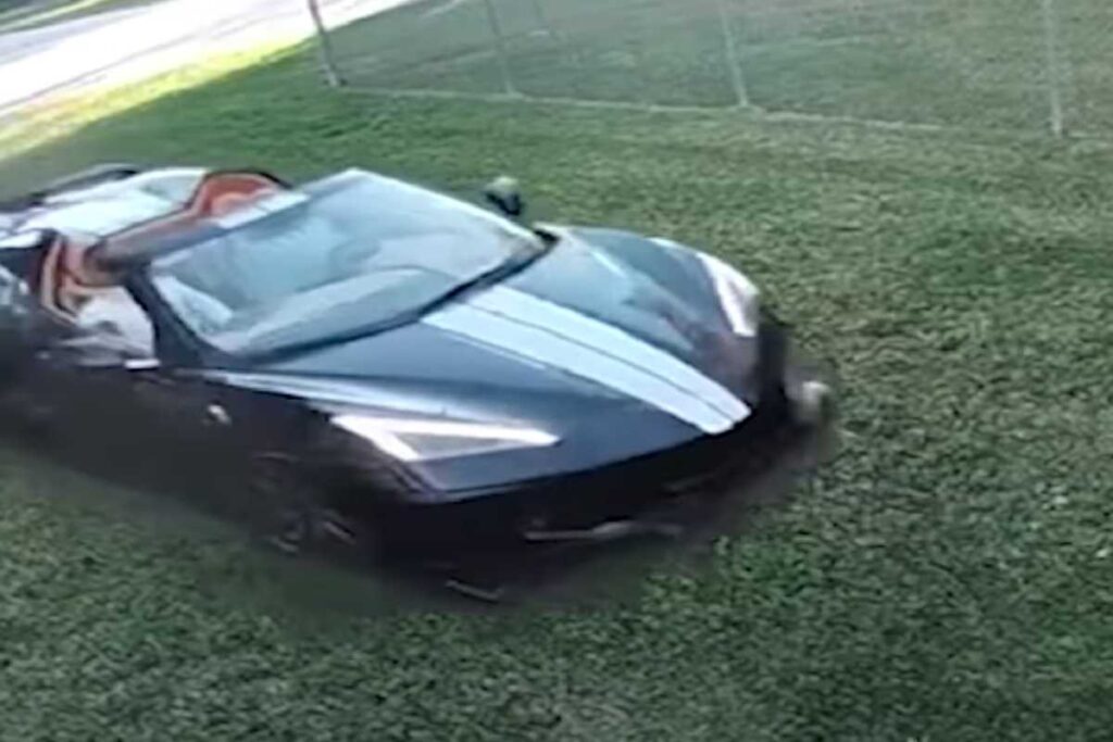 Auto contro un'abitazione in Florida