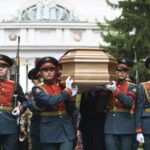 funerale soldato russo