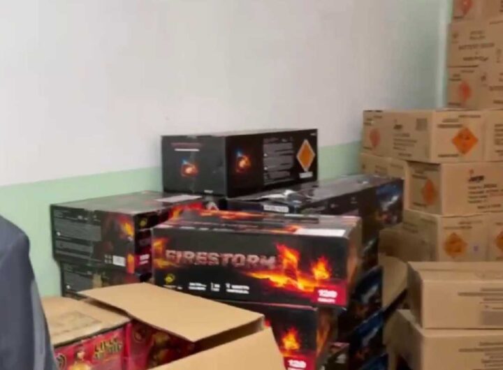 Sequestrate 4 tonnellate di fuochi d'artificio