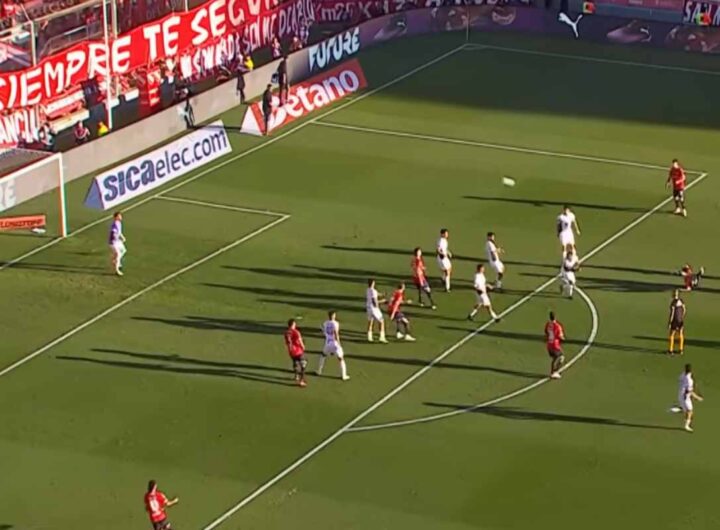 La rovesciata da fuori area di Santiago Montiel