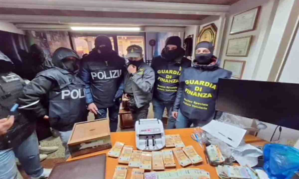 Associazioni pro-Hamas, soldi