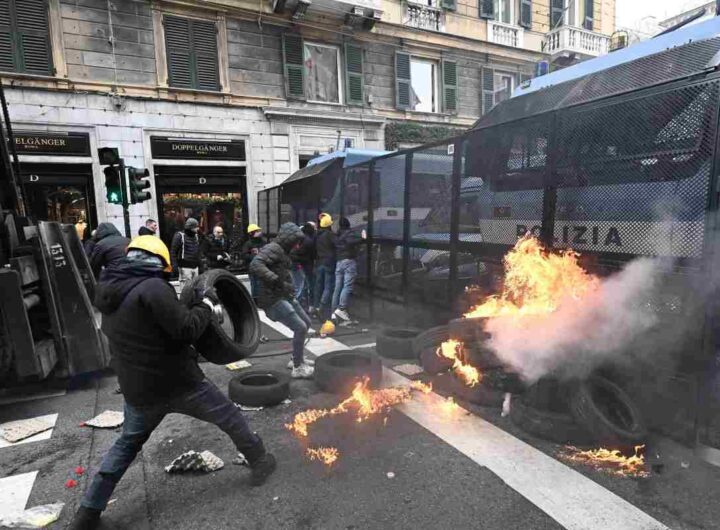 Scontri Genova tra polizia ed operai ex Ilva