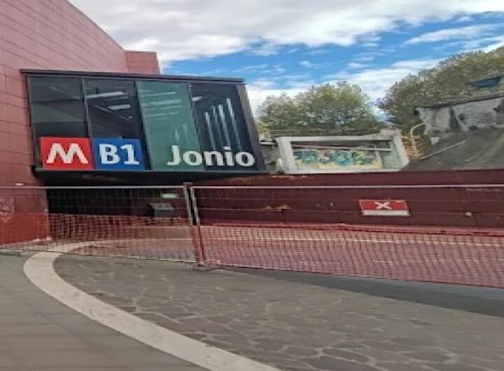 fermata metro jonio rma