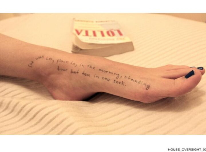 file epstein, citazione da lolita sul piede