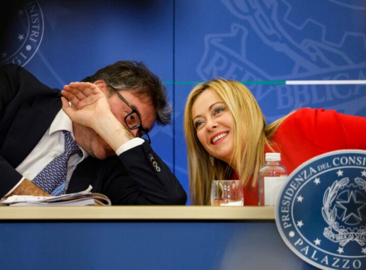 meloni giorgetti ridono