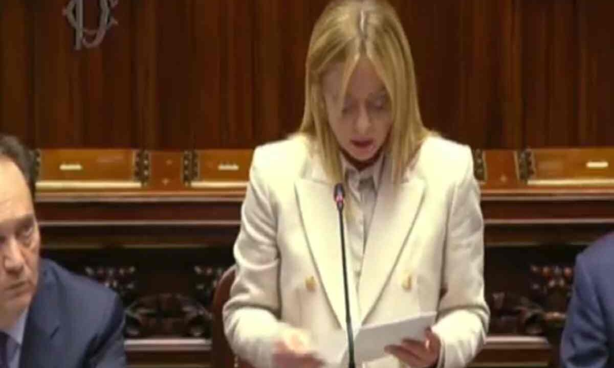 Meloni parla alla Camera