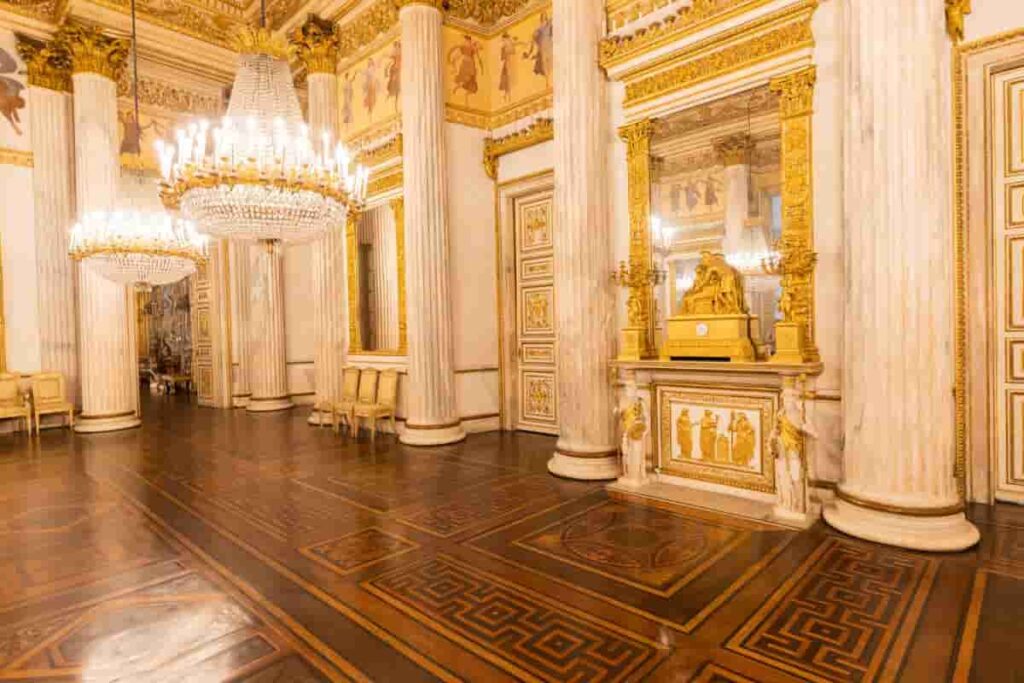 aperitivo in un palazzo reale a 6 euro