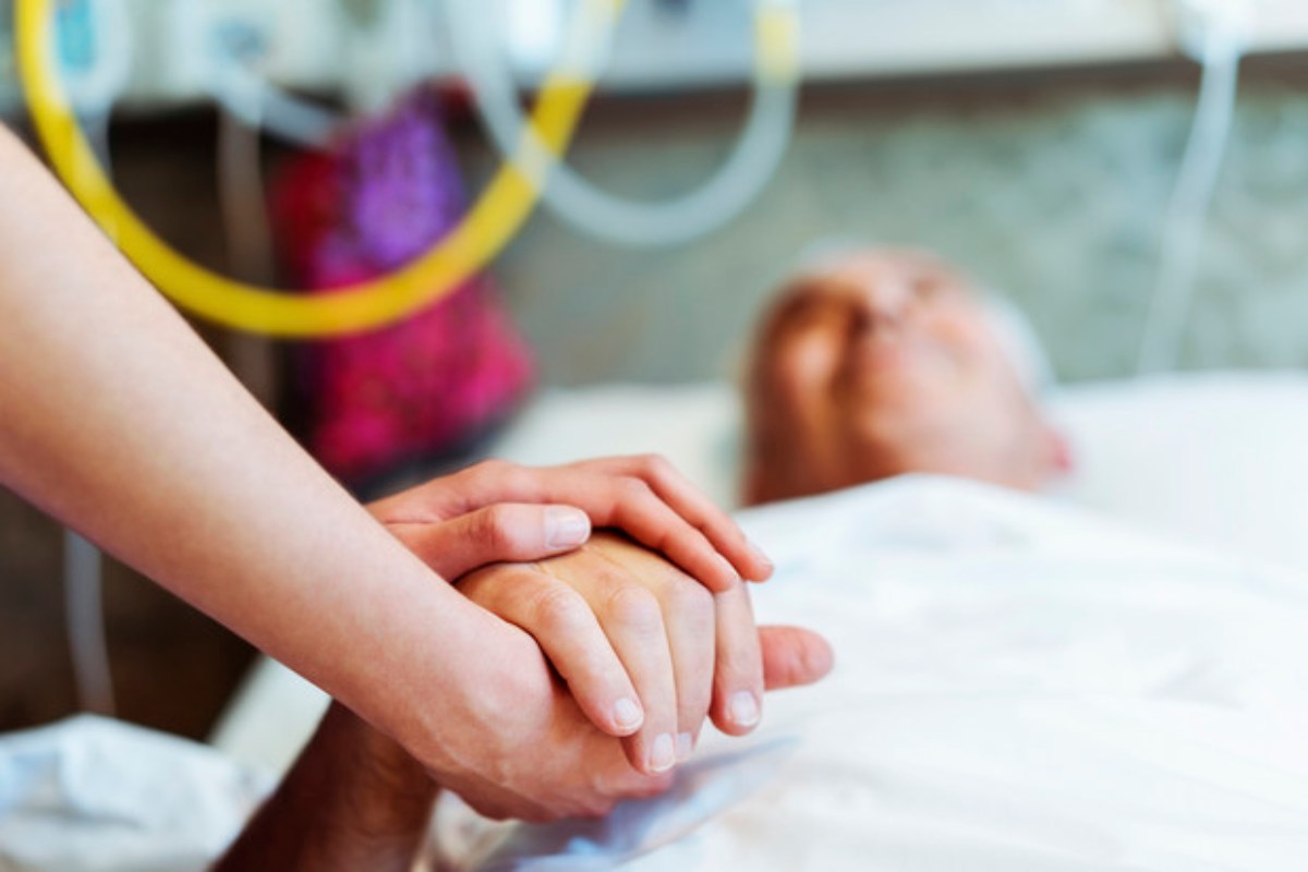 Insegnante muore e lascia tutto ai dipendenti della rsa dove aveva vissuto gli ultimi anni della sua vita