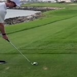 Sinner gioca a golf a Dubai