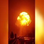 Il video dell'autobotte che è esplosa sulla A1 dopo un tamponamento