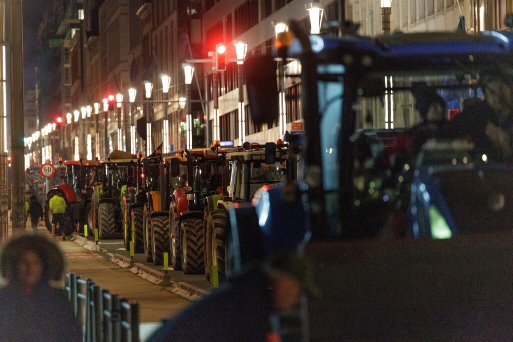 protesta trattori bruxelles