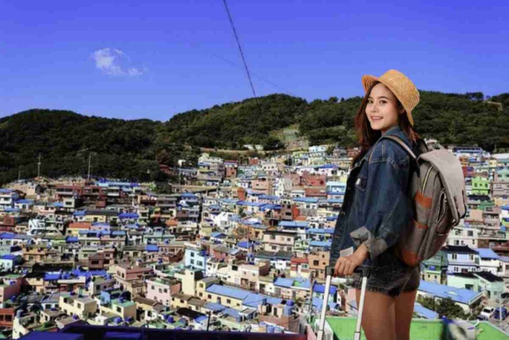 Questa località, situata nel distretto di Saha a Busan, continua ad affascinare milioni di visitatori ogni anno grazie alla sua storia unica