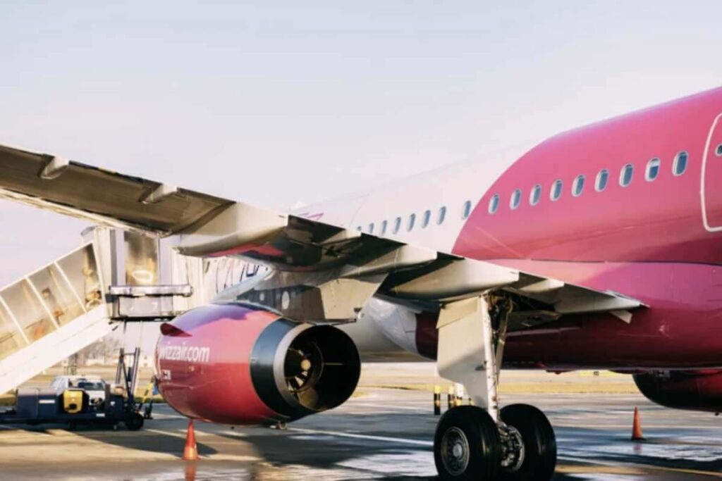 La compagnia ungherese, la più rapida crescita in Europa, lancia infatti la Wizz Class, un’opzione che permette ai passeggeri di godere