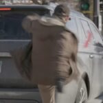 alex pretti calcia auto ice