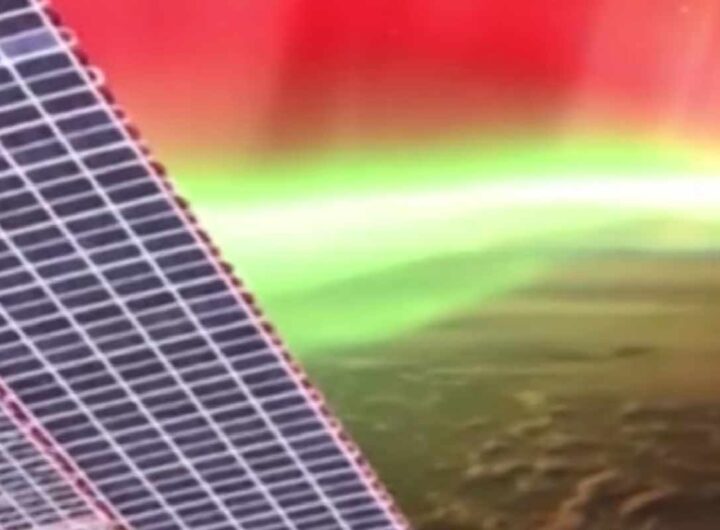 Aurora boreale dallo spazio