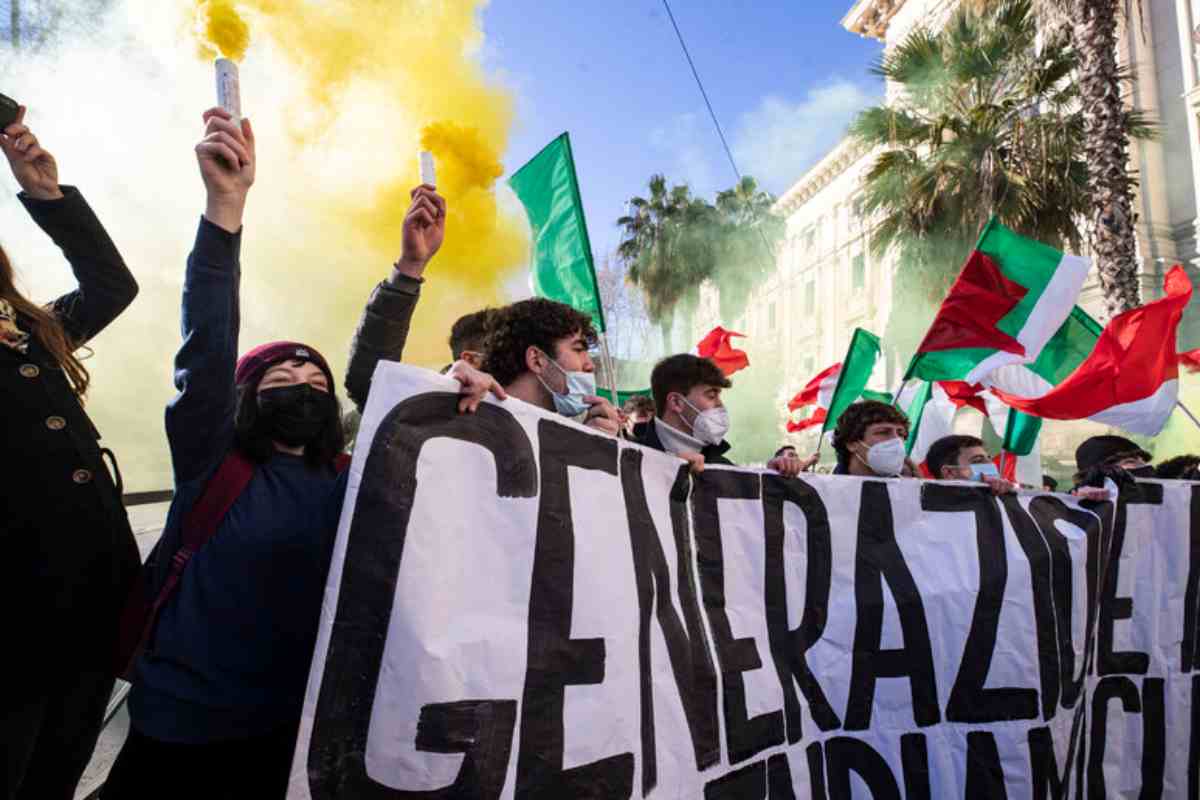 Giovani di azione studentesca