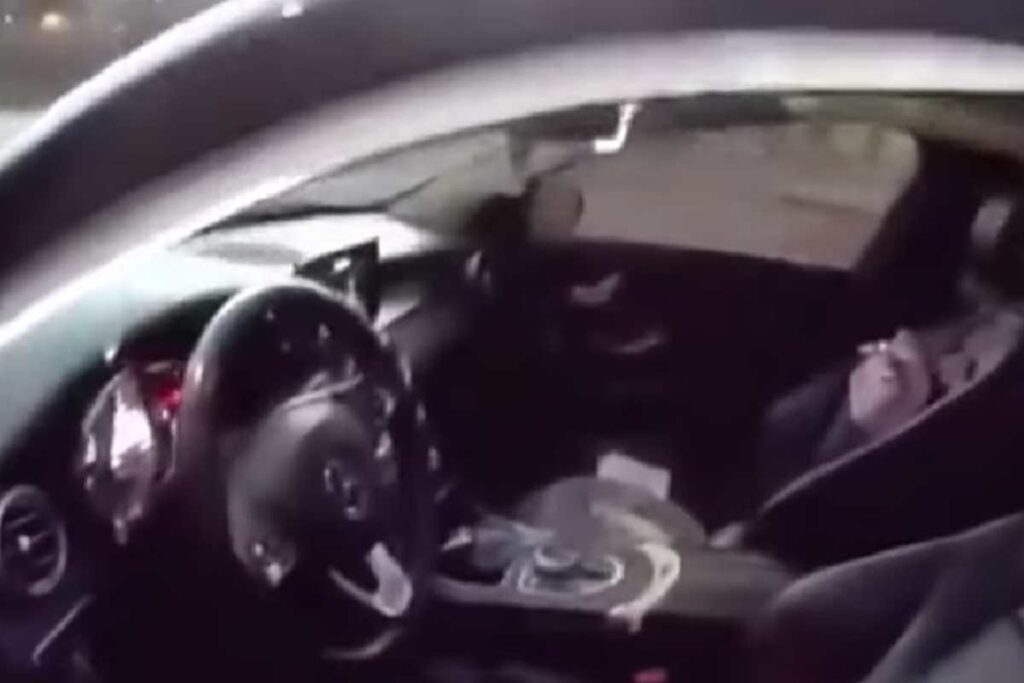 Salvataggio bimba dall'auto rubata ad Atlanta