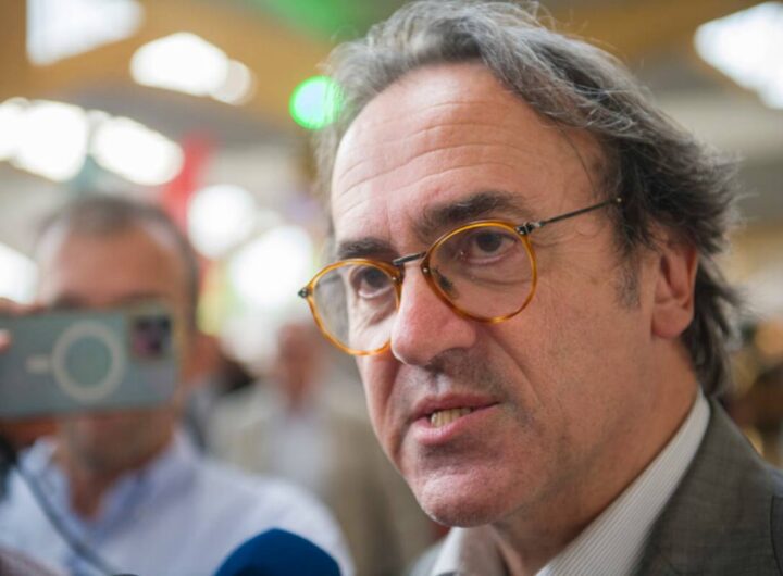 Angelo Bonelli: "Meloni legittima Trump e l'Italia si piega al nuovo colonialismo"