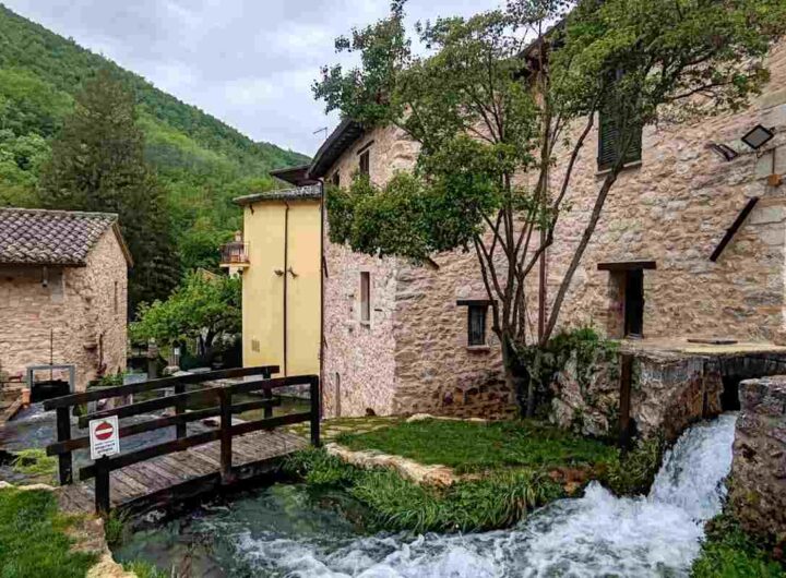 scorcio di Rasiglia in Umbria