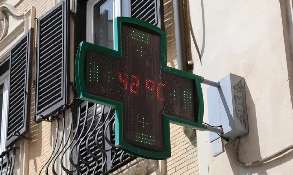 Il 2025 è stato il terzo anno più caldo mai registrato. È la prima volta che un periodo di tre anni supera il limite di 1,5 gradi