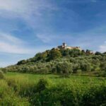 L’Atene italiana: il borgo segreto tra monumenti millenari, i dettagli