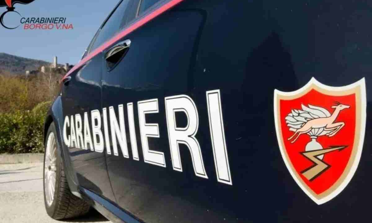 Un'auto dei Carabinieri