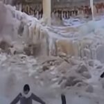 Il blocco di ghiaccio che si stacca in Estonia